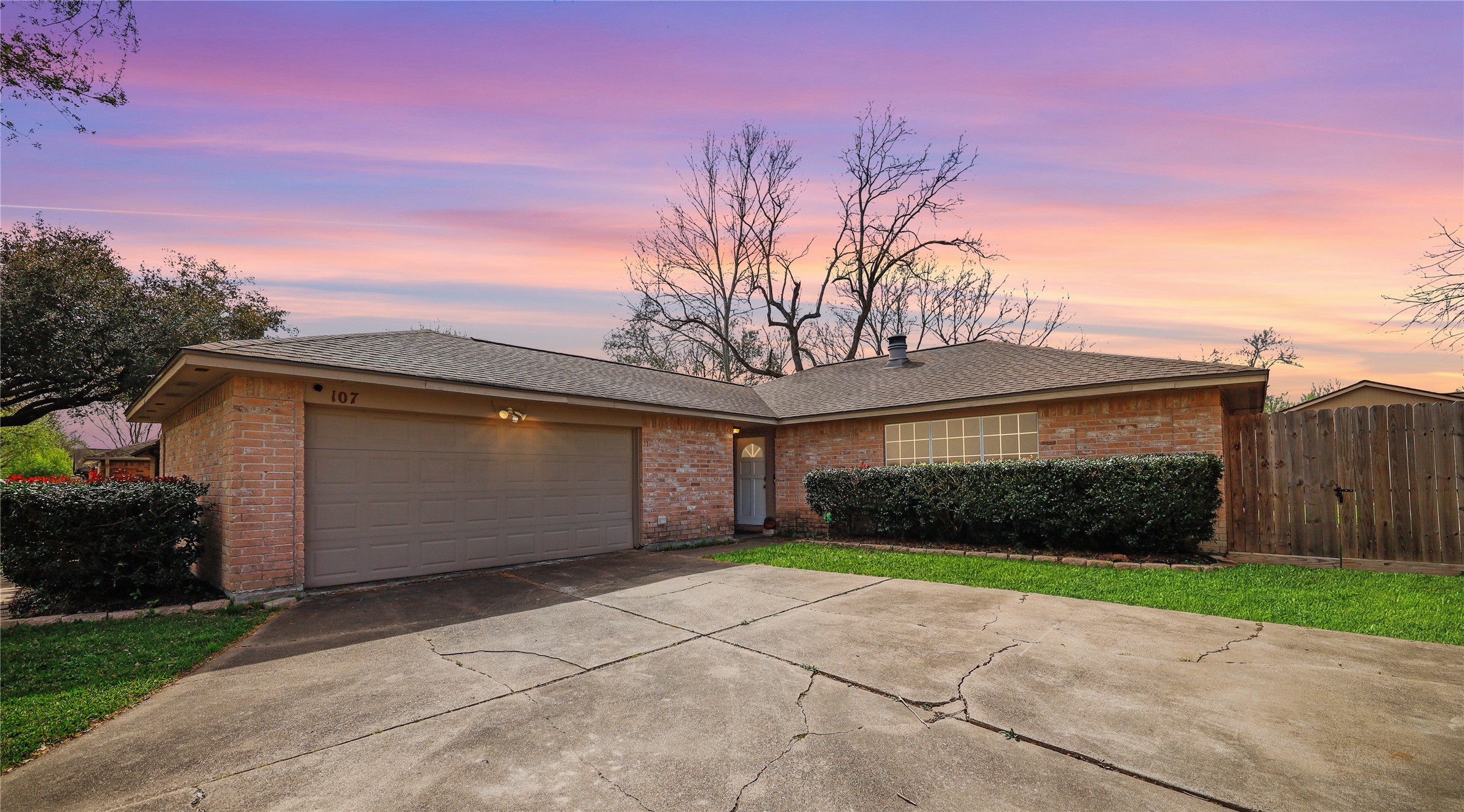 107 Greenshire Drive League City TX 77573