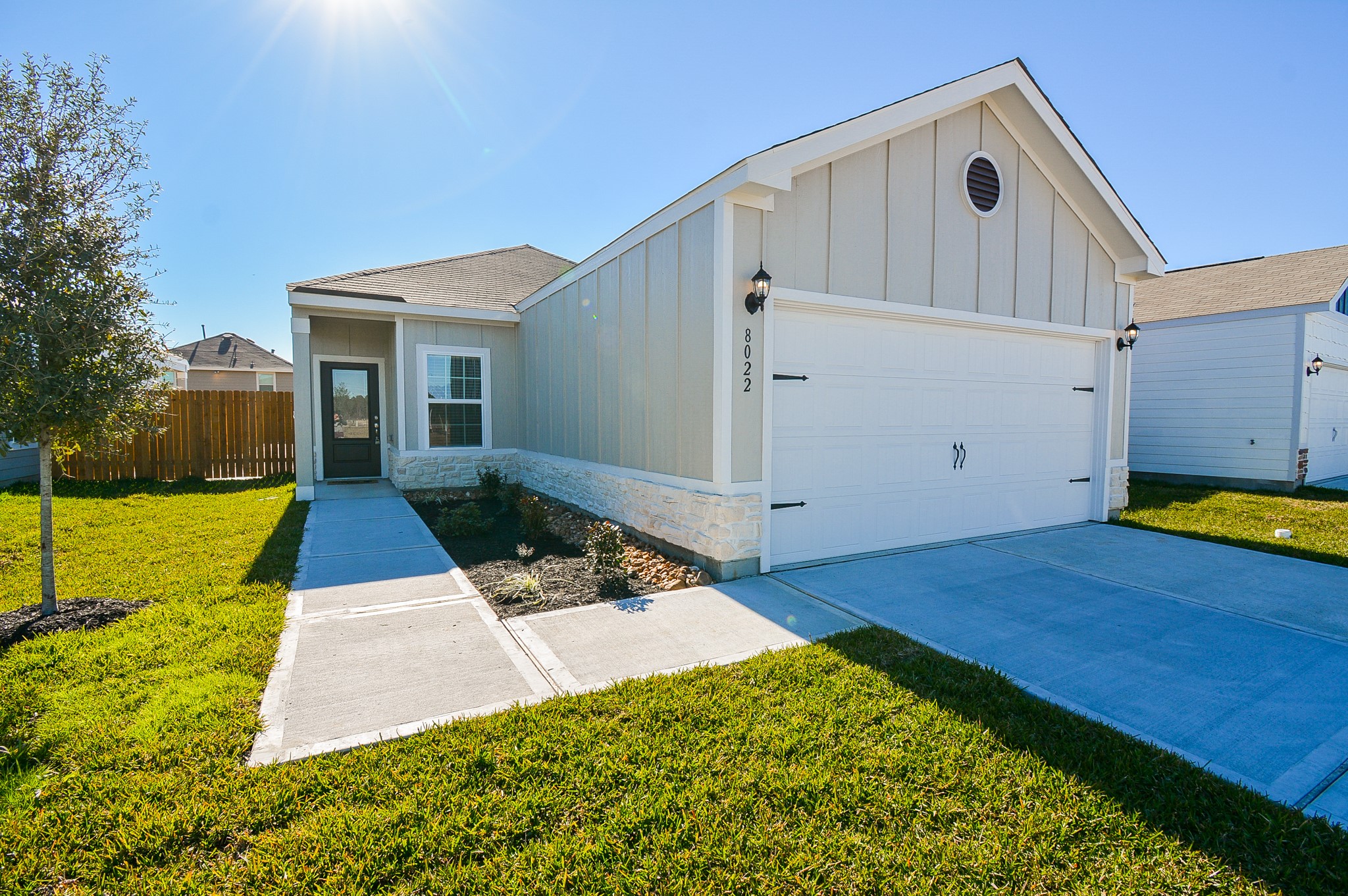 8022 Burnt Orchid Drive Houston TX 77016
