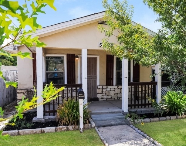 5322 S Zarzamora Street San Antonio TX 78211