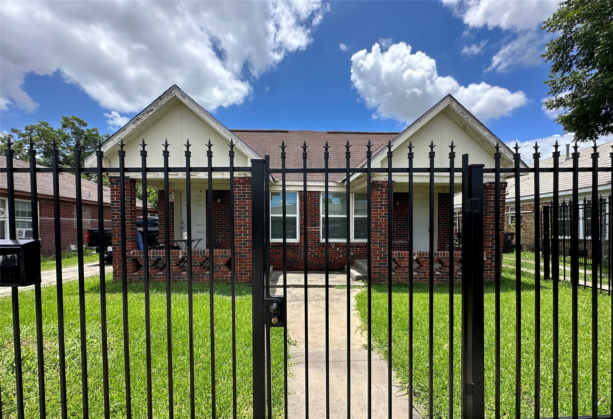 5024 Jefferson Street Houston TX 77023