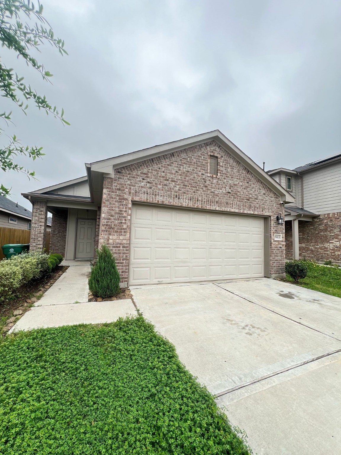5113 Frisch Street Houston TX 77048