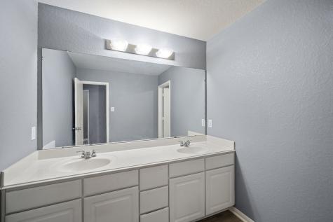 12414 Village Of Kings Lake Boulevard Houston TX 77044