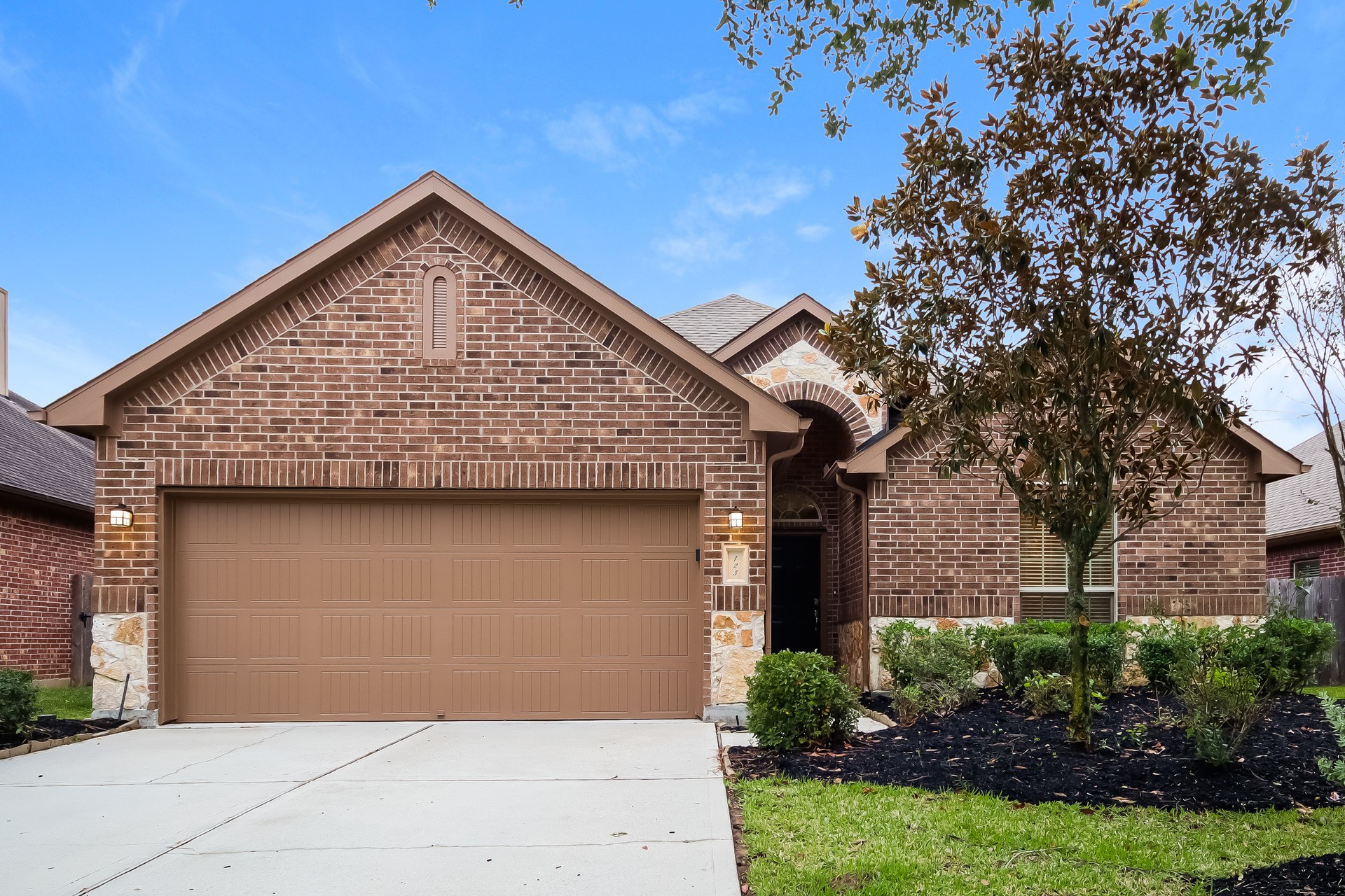123 Pike Mill Place Montgomery TX 77316