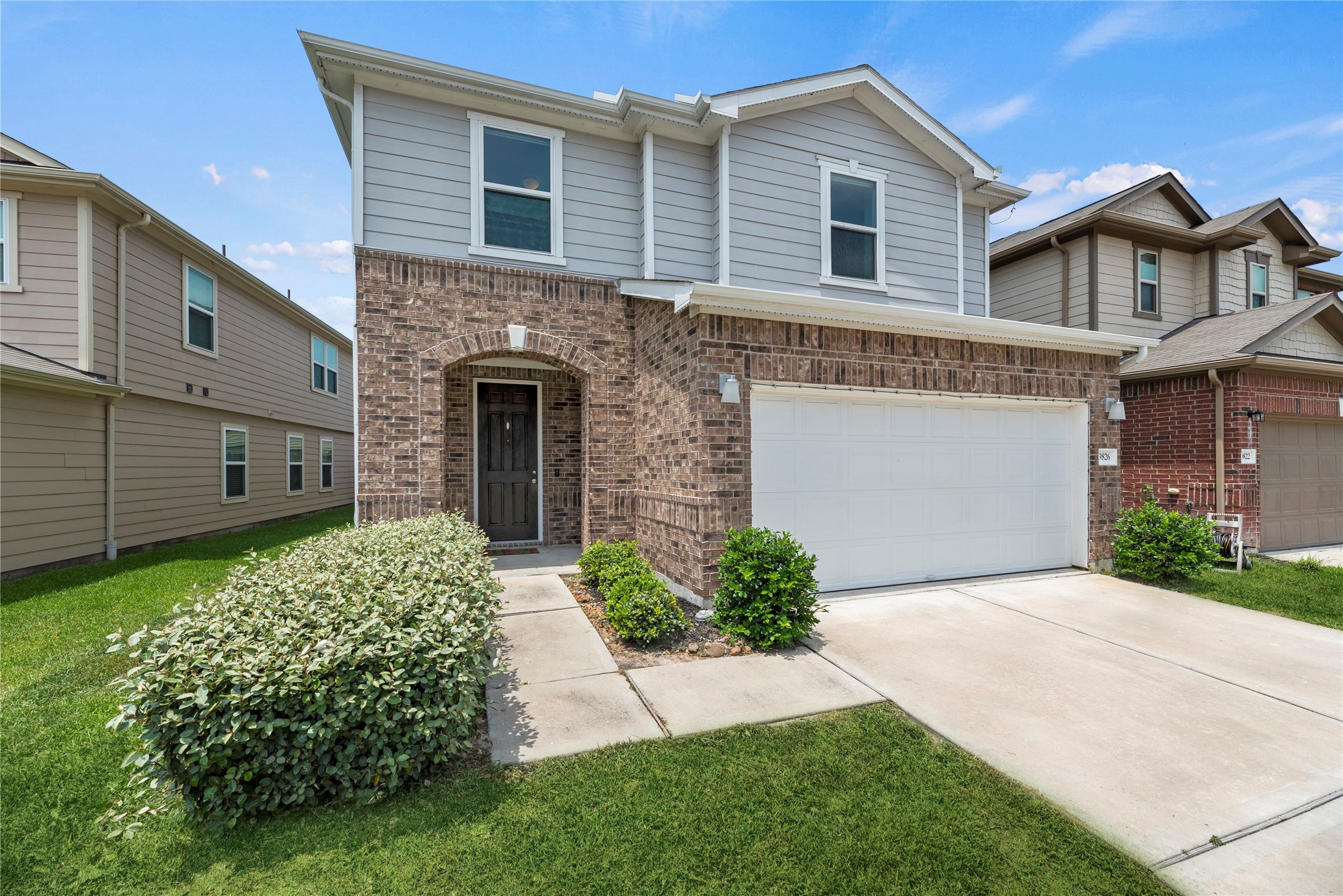 9826 Mountain Chestnut Road Houston TX 77070