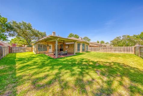 8435 E Copper Lakes Drive Houston TX 77095