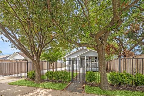 3917 Billingsley Street Houston TX 77009