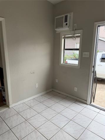 1611 Common Street 1 Houston TX 77009