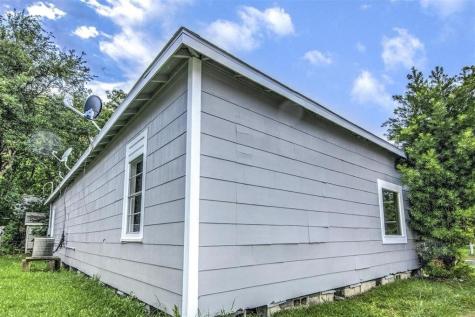701 6th Avenue N Texas City TX 77590