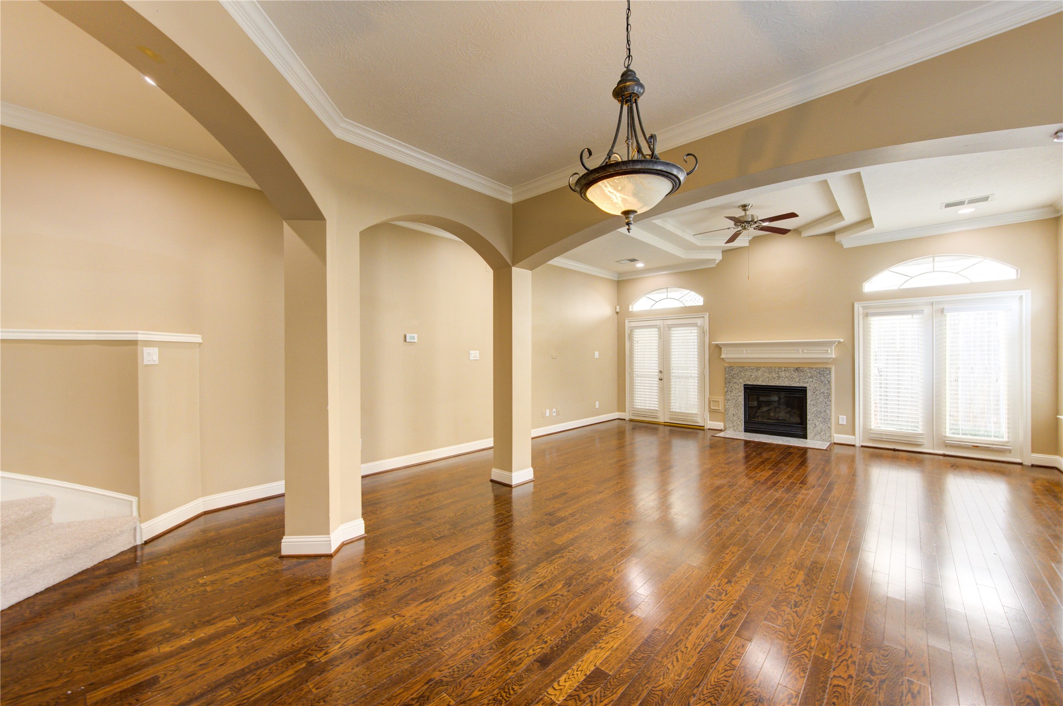 610 Detering Street Houston TX 77007