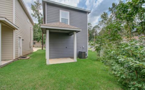 237 Northlawn Montgomery TX 77316
