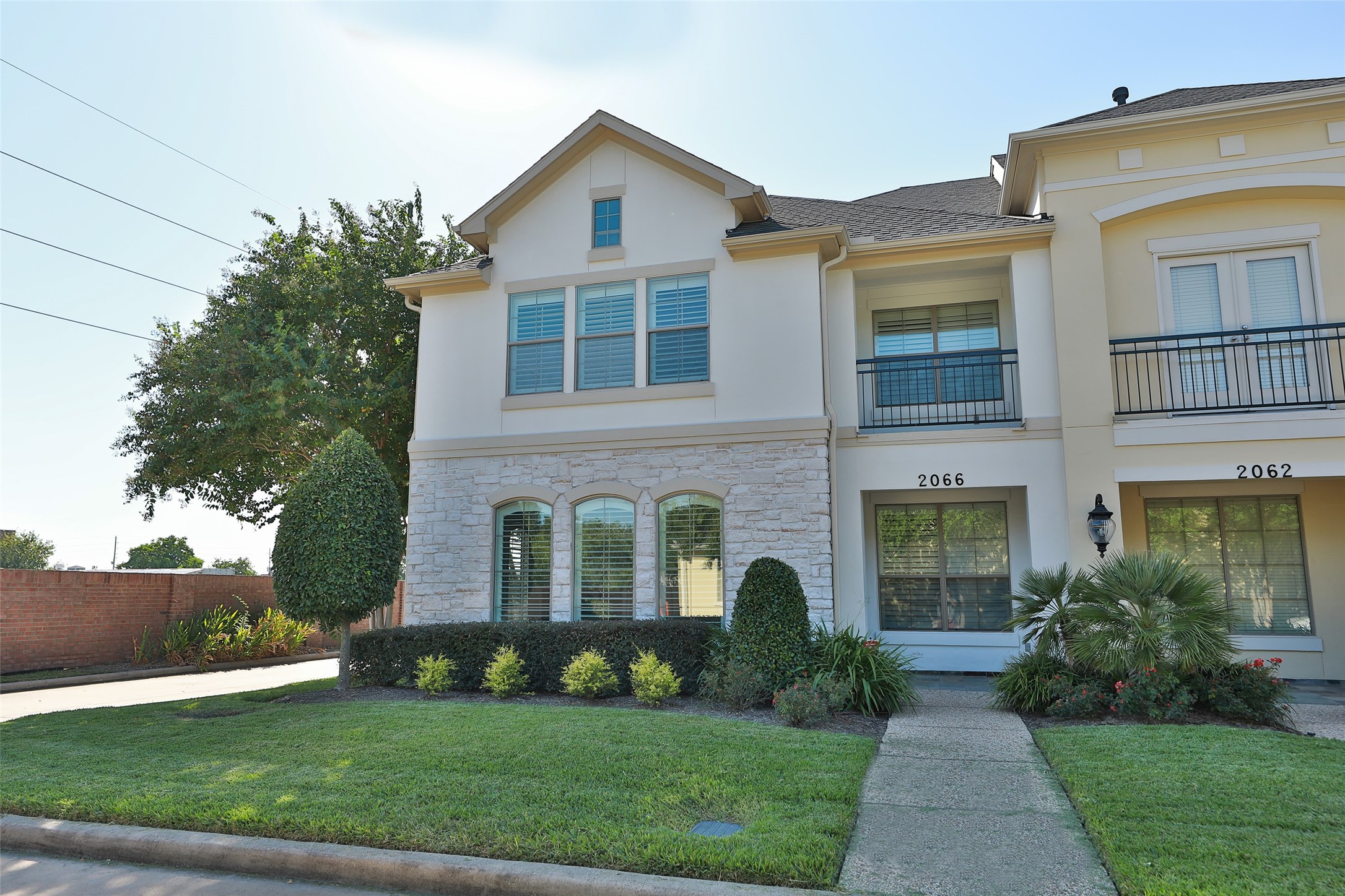 2066 Palm Forest Lane Houston TX 77077