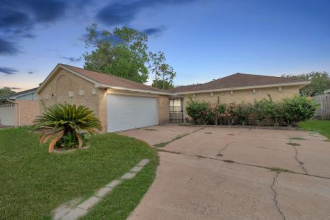 13411 Splintered Oak Drive Houston TX 77065