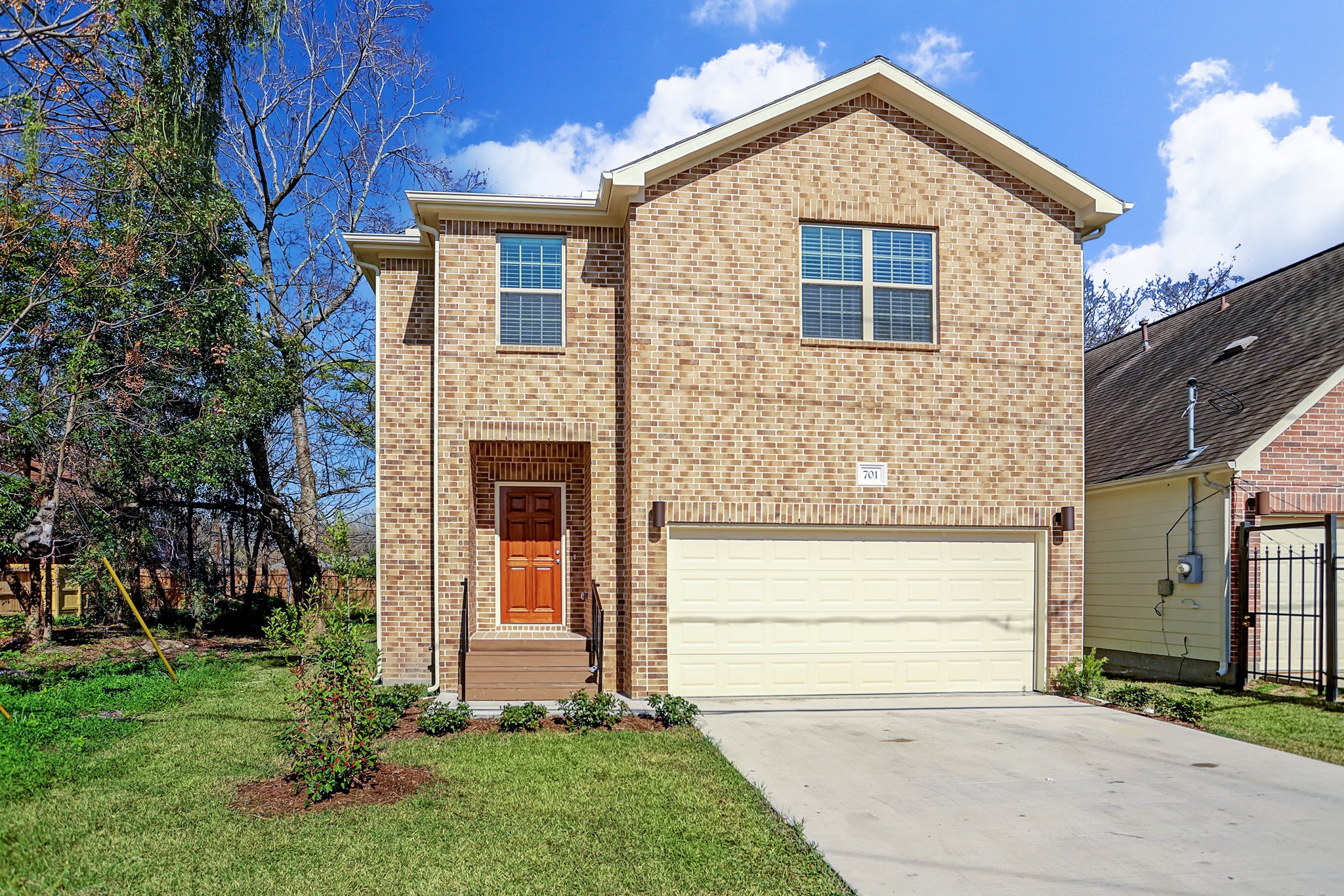 701 E 40th Street Houston TX 77022