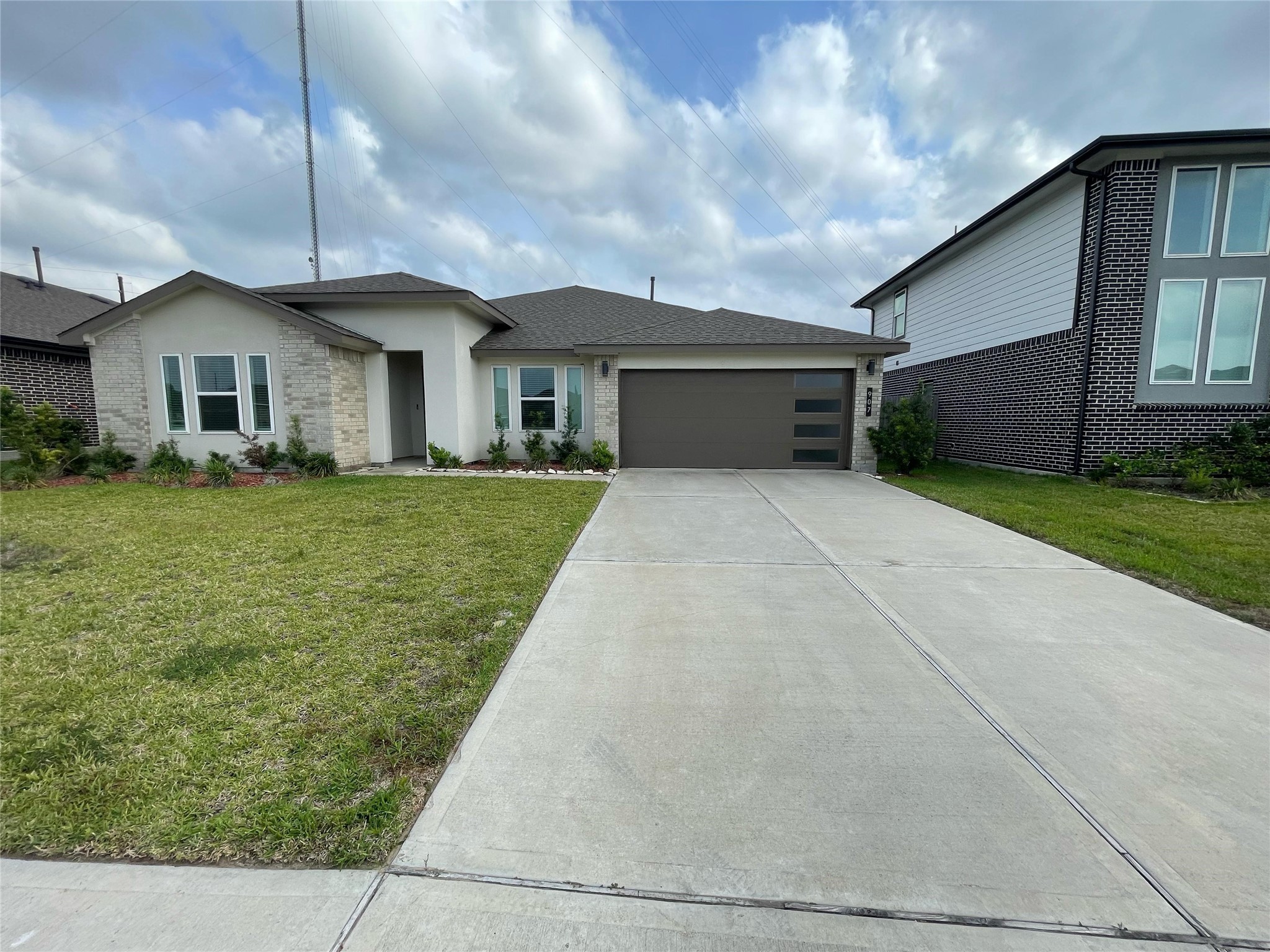 907 Starcross Bend Drive Missouri City TX 77459