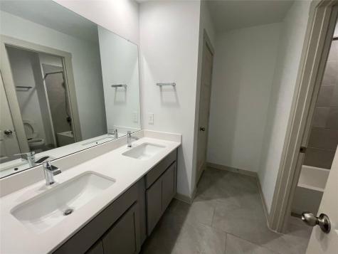 907 Starcross Bend Drive Missouri City TX 77459