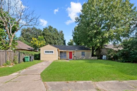 6107 Willow Glen Drive Houston TX 77033