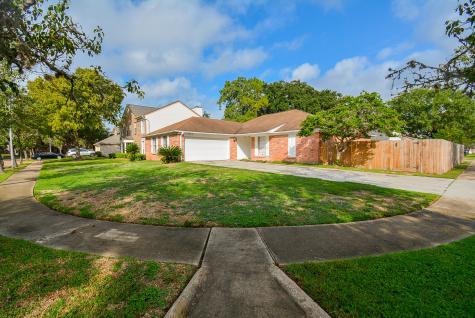 3243 W Rangecrest Place Sugar Land TX 77479