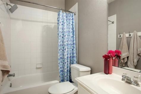 2287 Cantabria Lane League City TX 77573