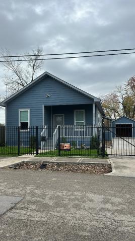 2016 Brackenridge Street Houston TX 77026