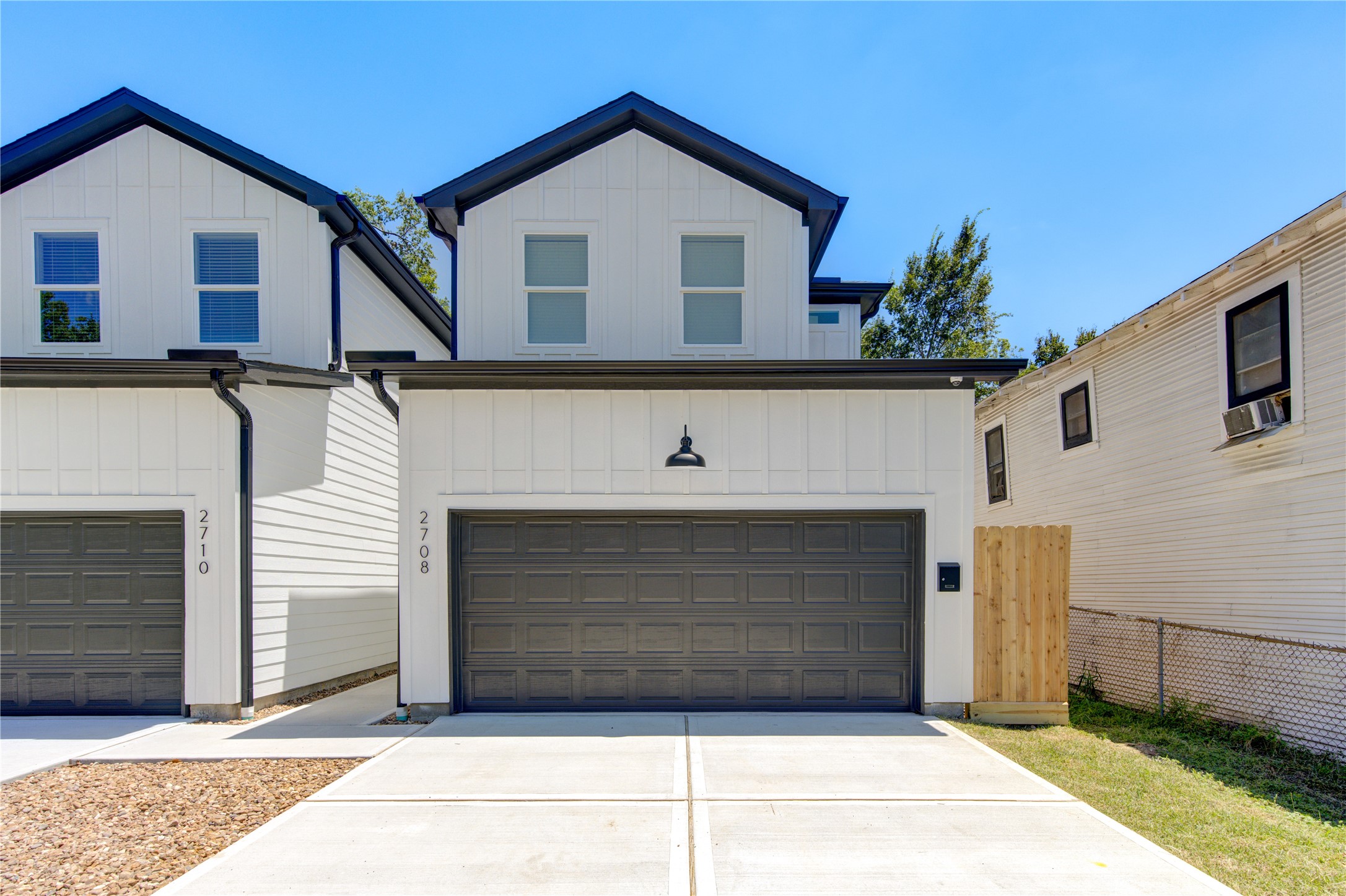 2708 Noble Street Houston TX 77026