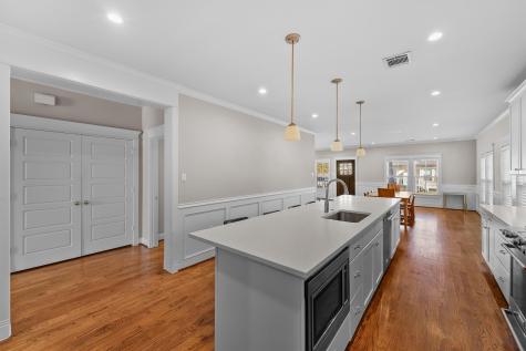 1205 Northwood Street Houston TX 77009