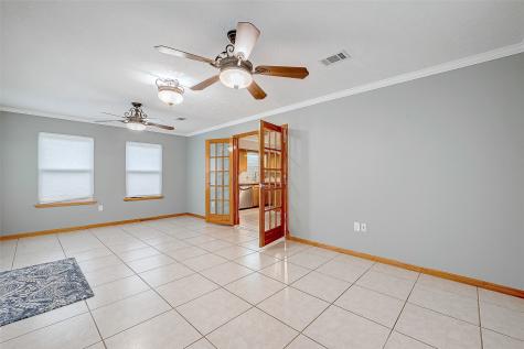214 Pecan Drive League City TX 77573