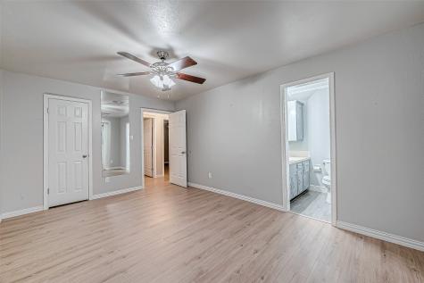 214 Pecan Drive League City TX 77573