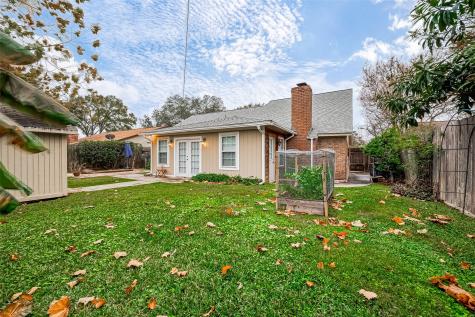 214 Pecan Drive League City TX 77573