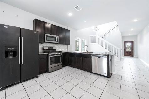 1514 Foshee Court Alvin TX 77511