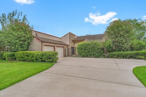 10919 Paulwood Drive Houston TX 77071