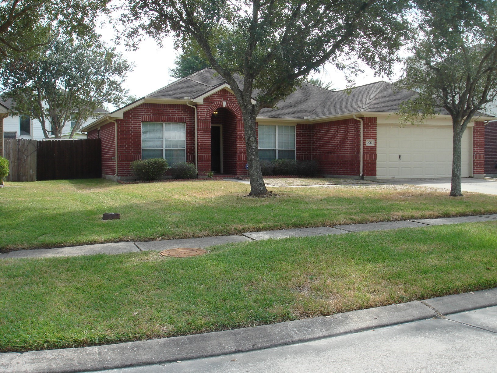3013 Misty Isle Court Dickinson TX 77539