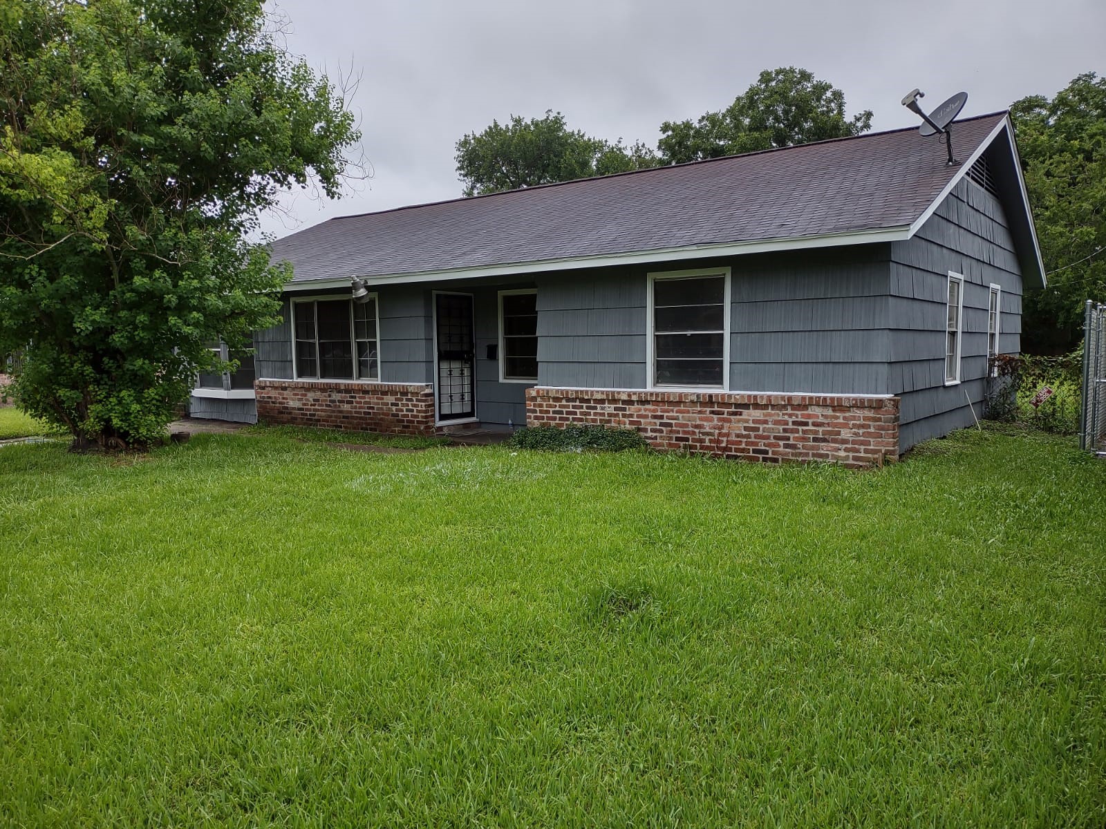 5511 Ricky Street Houston TX 77033