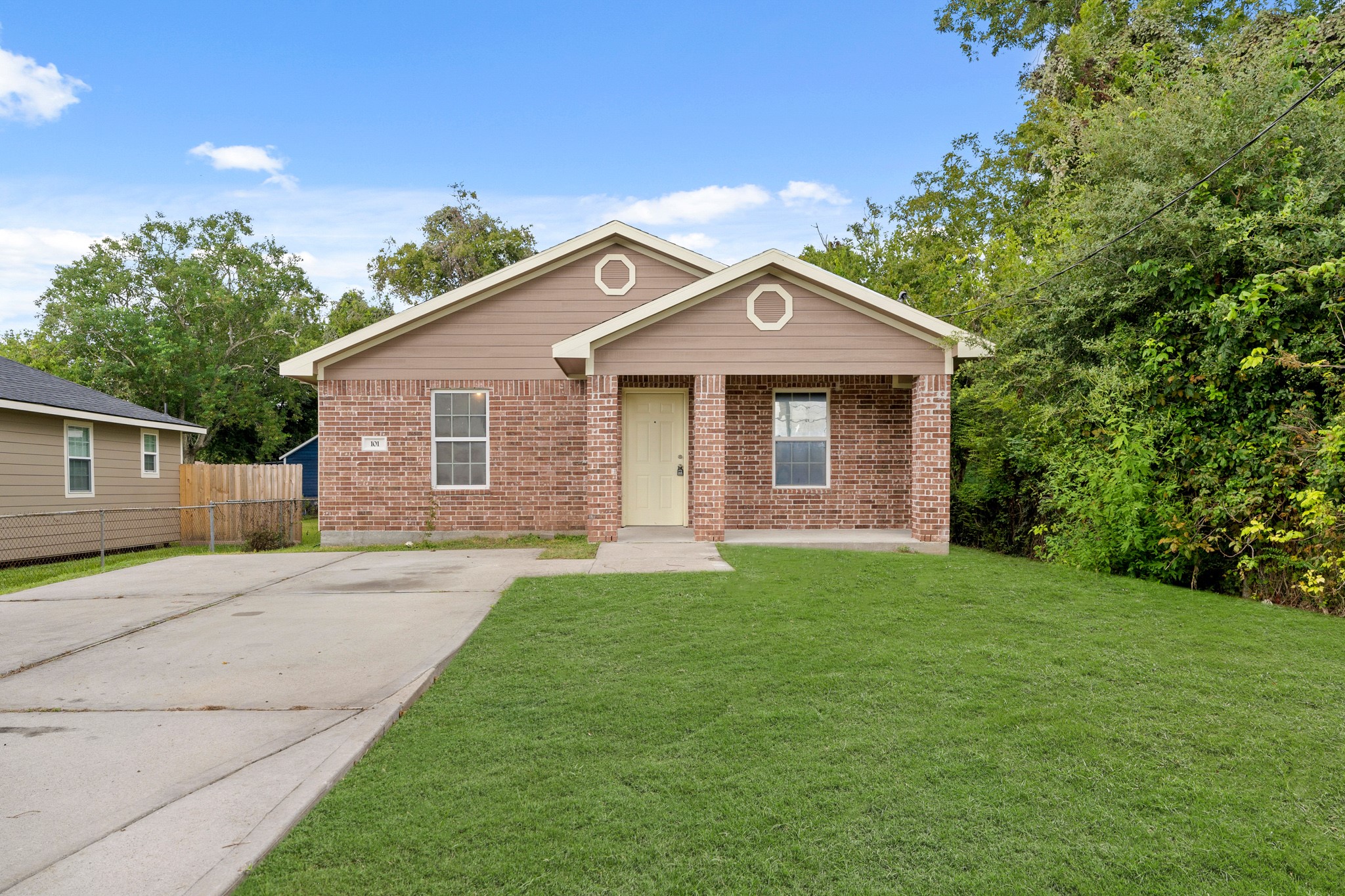 101 S Rose Street Texas City TX 77591