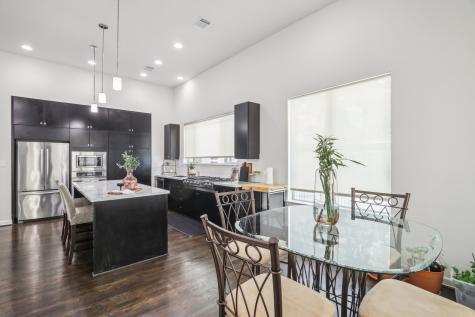 805 Sandman Street Houston TX 77007