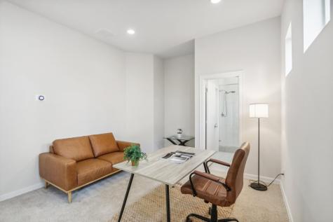 805 Sandman Street Houston TX 77007