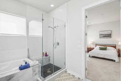 805 Sandman Street Houston TX 77007