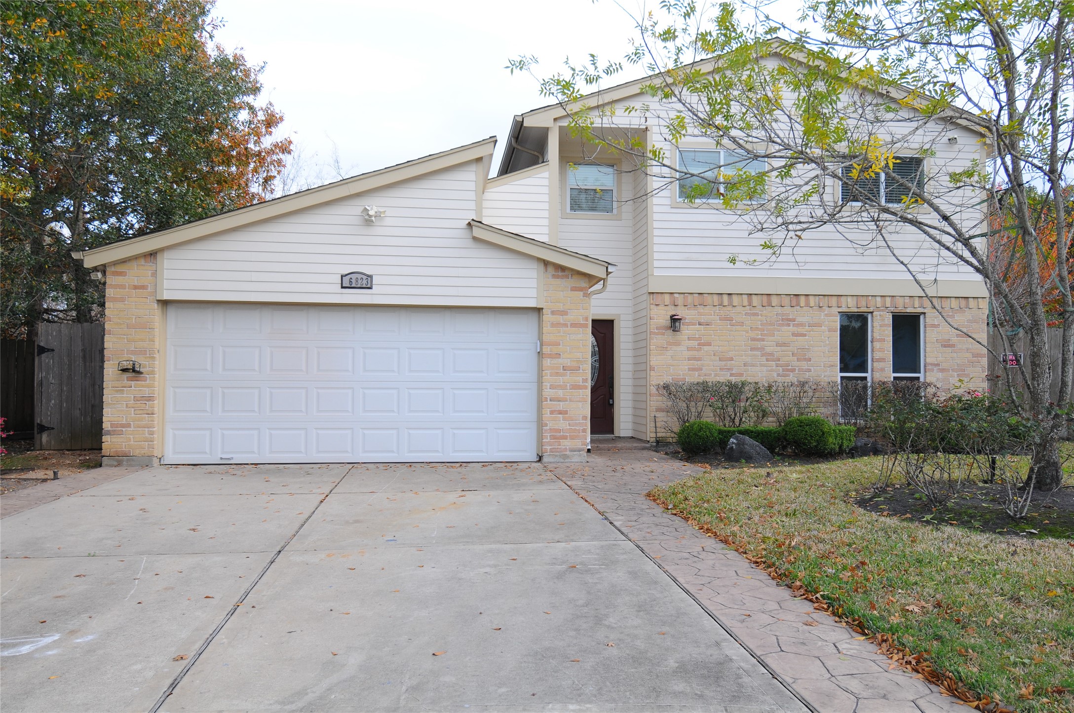 16823 Limeshade Lane Sugar Land TX 77498