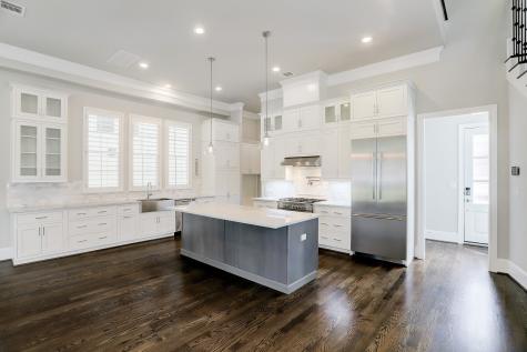 1835 Wrenwood Lakes Houston TX 77043