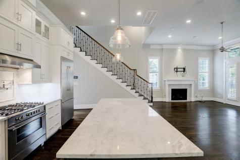 1835 Wrenwood Lakes Houston TX 77043