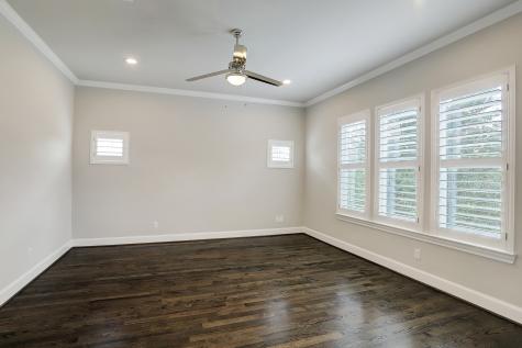 1835 Wrenwood Lakes Houston TX 77043