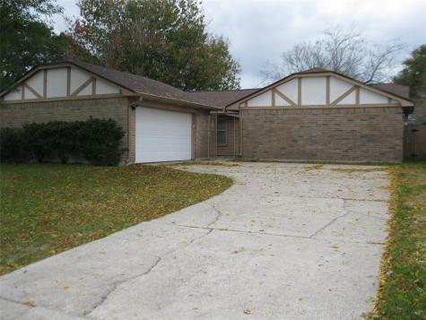 2542 Bisontine Street Friendswood TX 77546