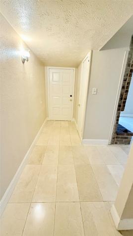 5819 Hollow Pines Drive Houston TX 77049