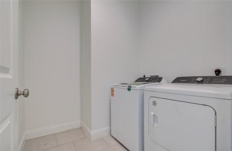 1248 Road 5802 Cleveland TX 77327