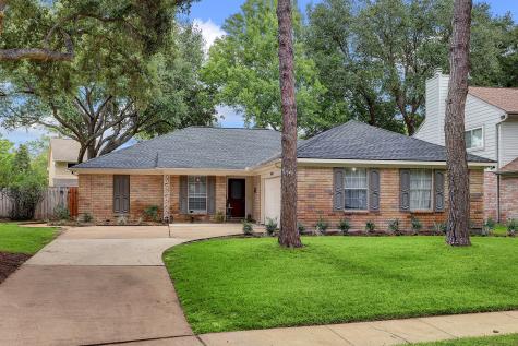 8318 Hot Springs Drive Houston TX 77095