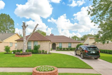 10006 Hibernia Drive Houston TX 77088