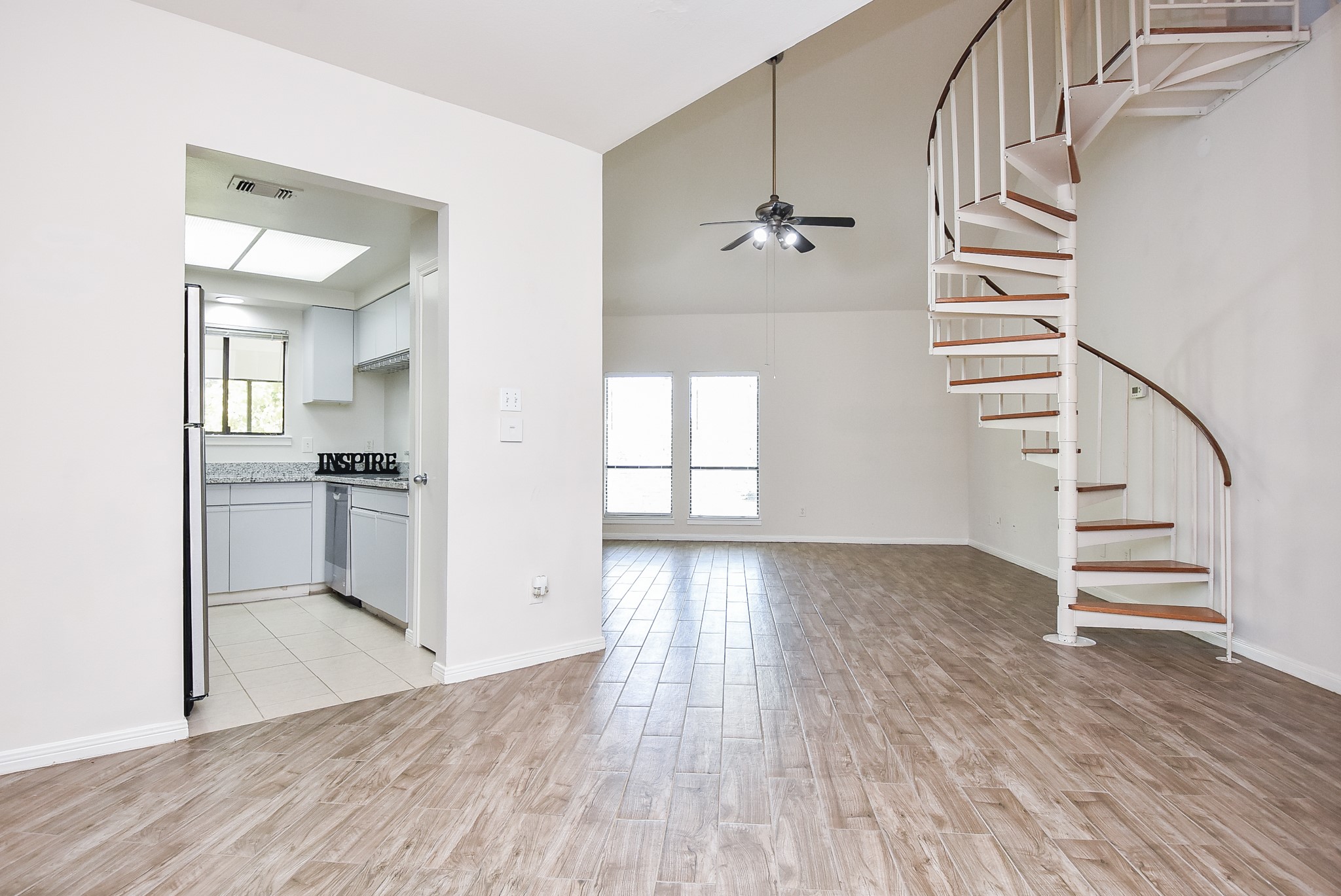 4144 Greystone Way 609 Sugar Land TX 77479