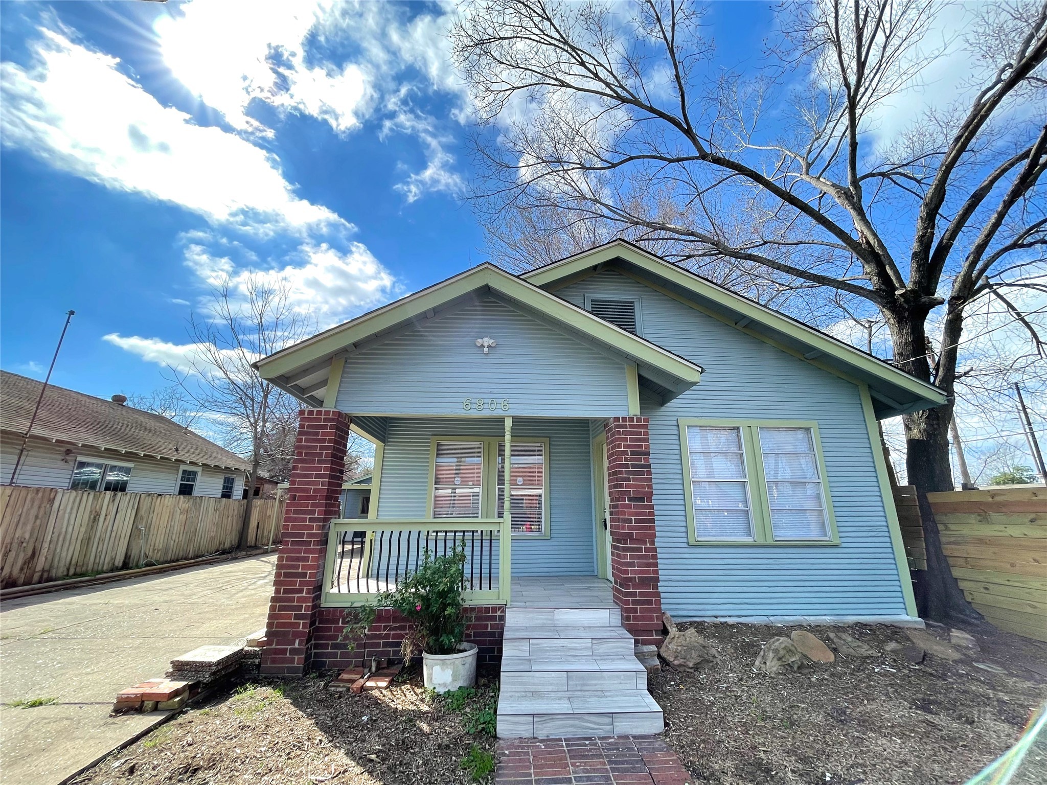 6806 Avenue I Houston TX 77011