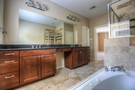 940 W 26th Street Houston TX 77008