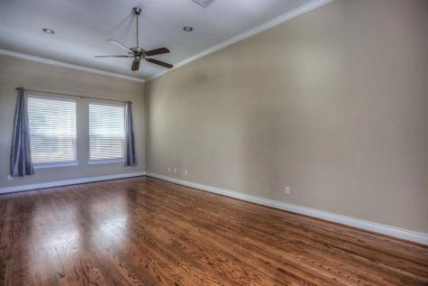 940 W 26th Street Houston TX 77008
