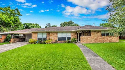 7919 Montglen Drive Houston TX 77061